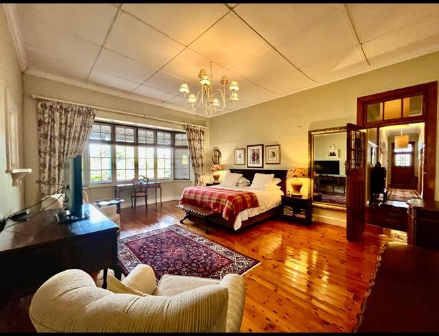 6 BEDROOM HOUSE FOR SALE IN SHORTENS COUNTRY ESTATE